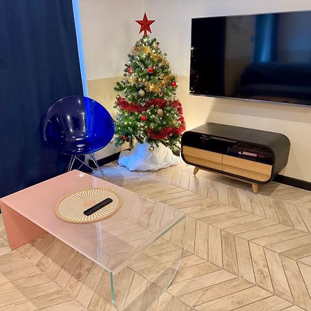 Roma Divine Home Cinema Et Jardin Nîmes Dış mekan fotoğraf