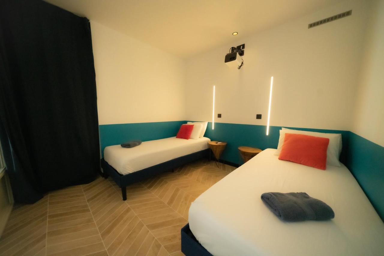 Roma Divine Home Cinema Et Jardin Nîmes Dış mekan fotoğraf