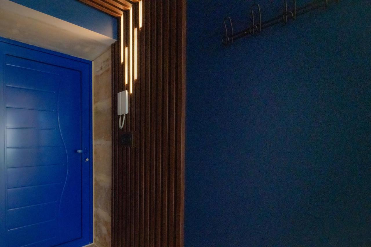 Roma Divine Home Cinema Et Jardin Nîmes Dış mekan fotoğraf