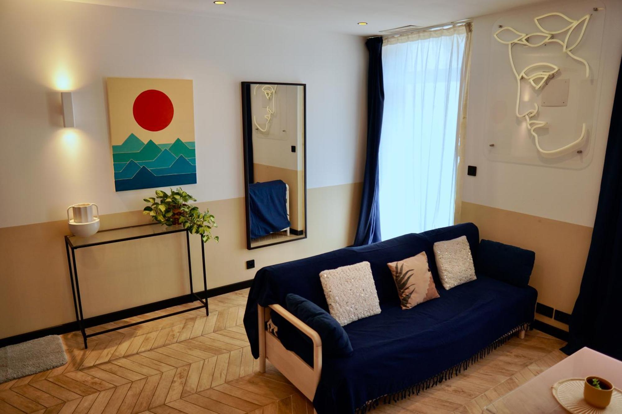Roma Divine Home Cinema Et Jardin Nîmes Dış mekan fotoğraf