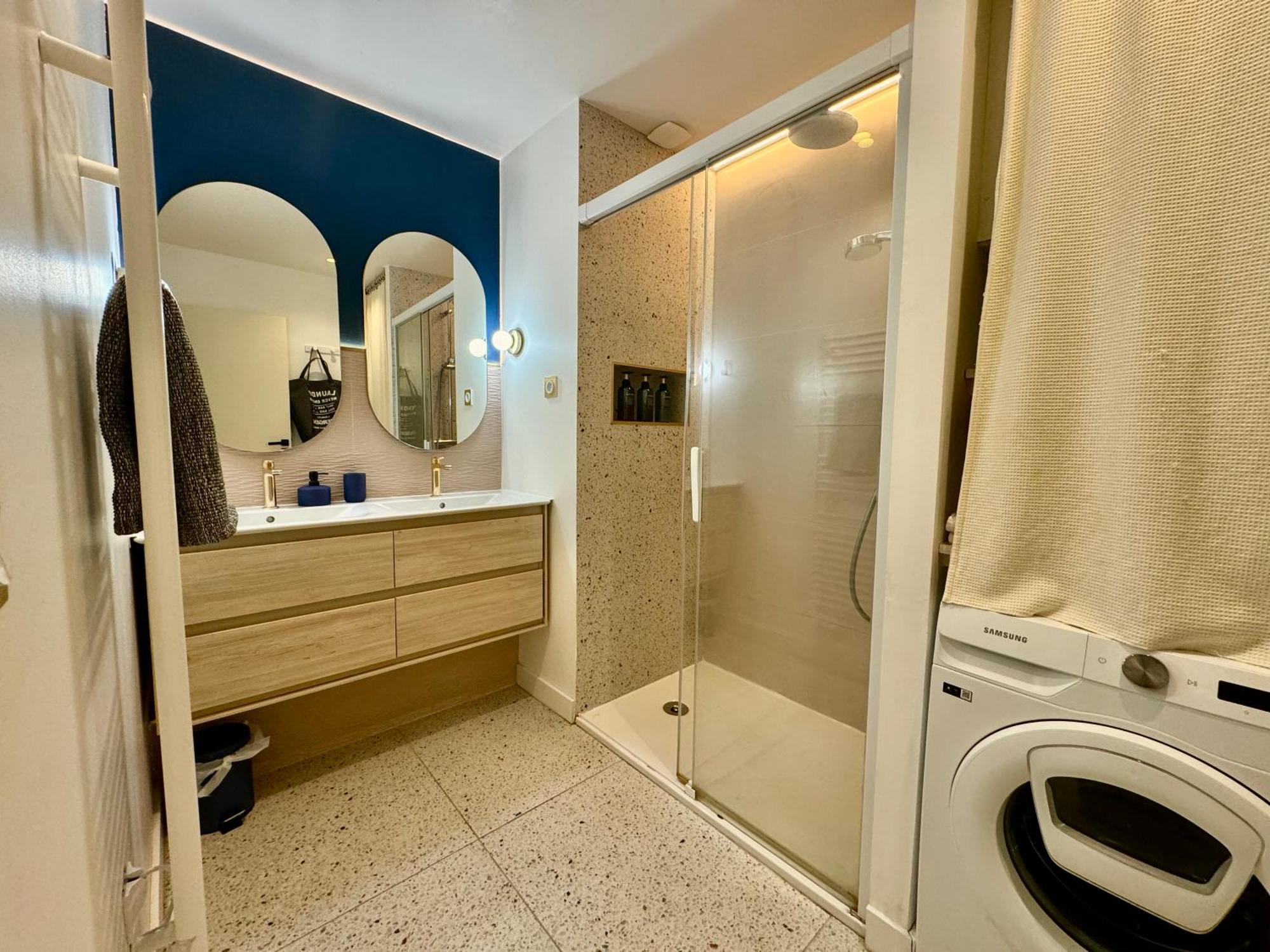 Roma Divine Home Cinema Et Jardin Nîmes Dış mekan fotoğraf